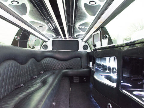 12 passenger Chrysler limousine